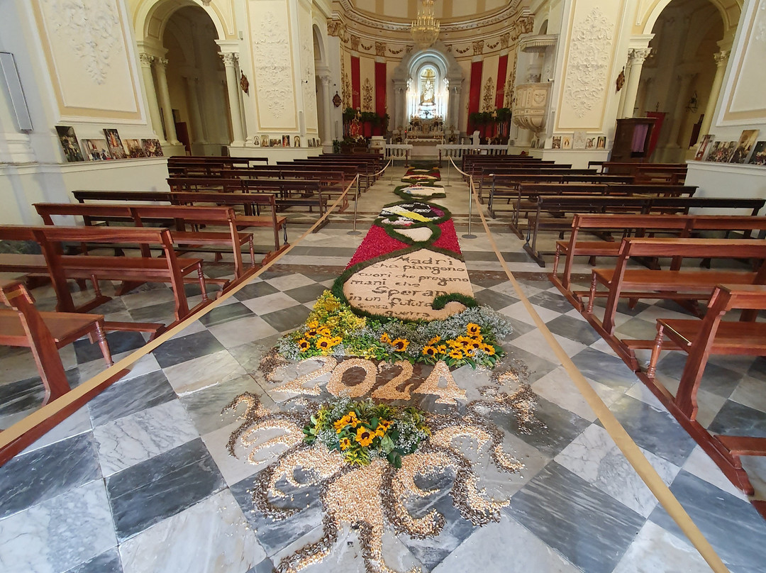 Basilica Madonna della Catena-Castiglione di Sicilia必去景点