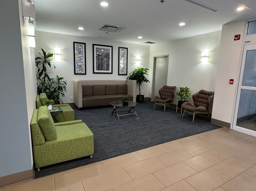 Holiday Inn Express & Suites Belleville By IHG主图