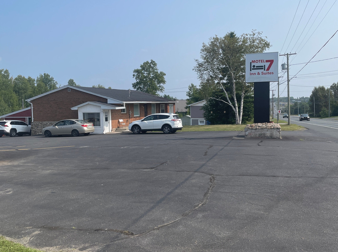 Motel 7 Inn & Suites Bathurst主图