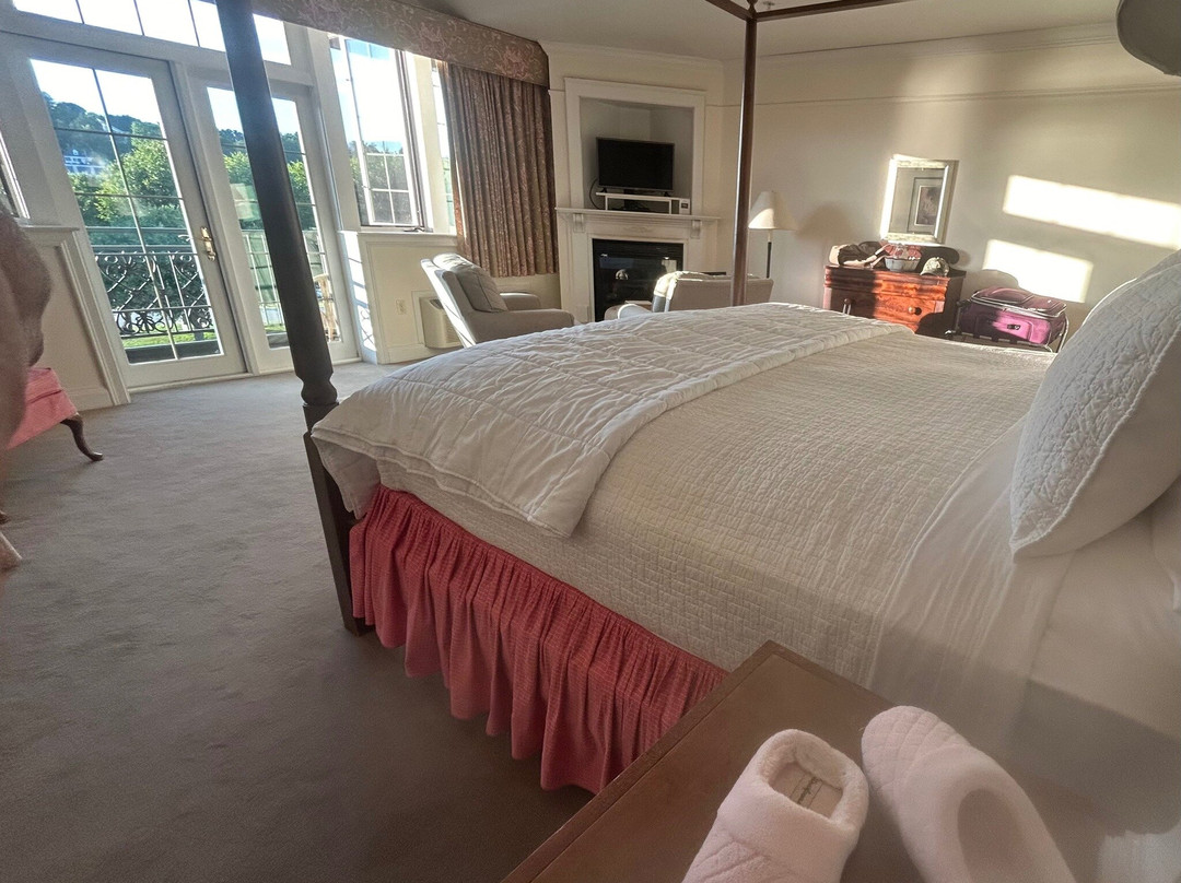 Lake Opechee Inn and Spa主图