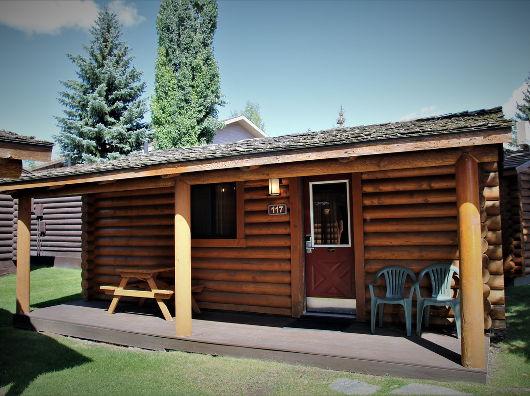 牛仔乡村度假酒店主图