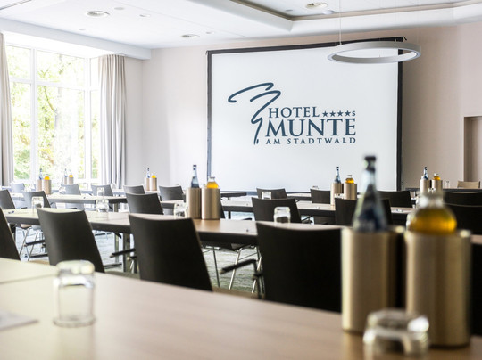 MUNTE - Wellnesshotel am Stadtwald主图