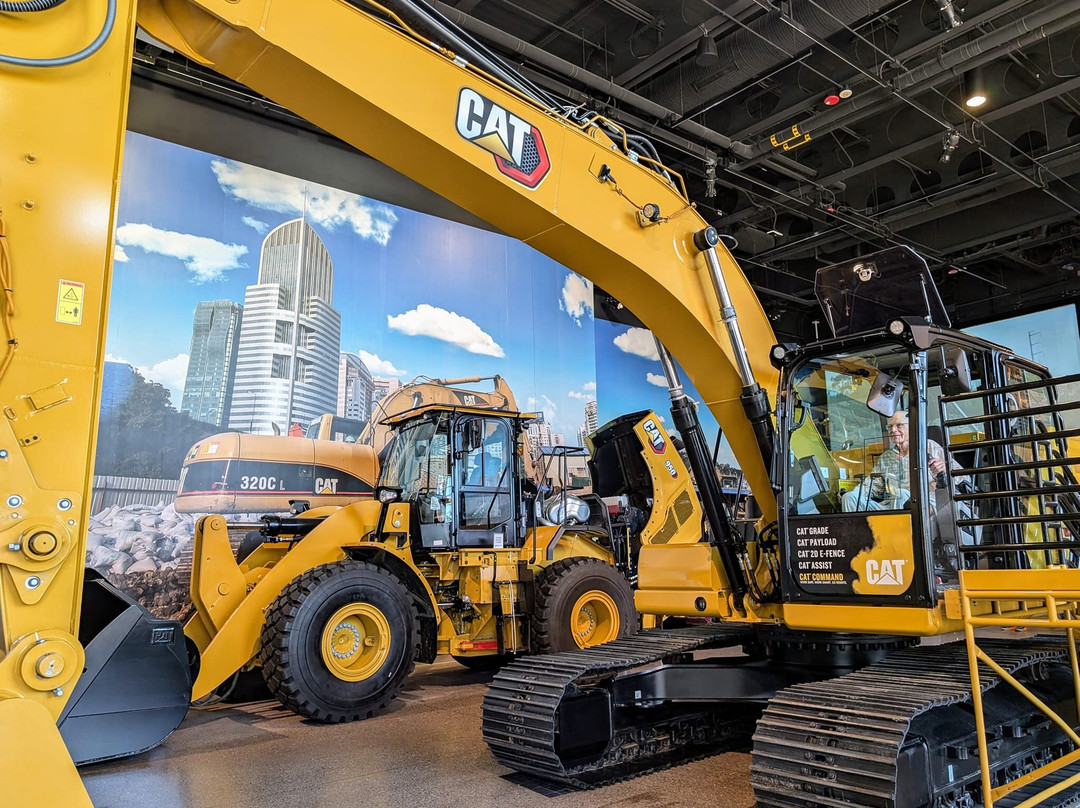 Caterpillar Visitors Center-皮奥里亚必去景点