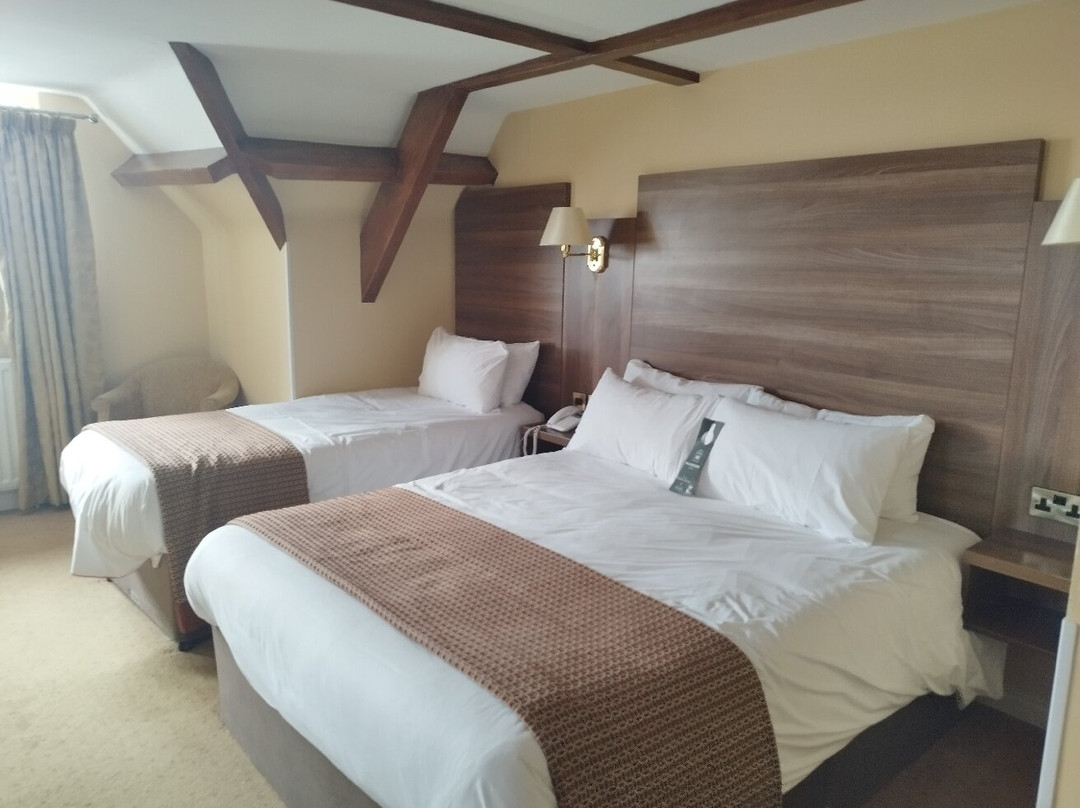 Adair Arms Hotel主图