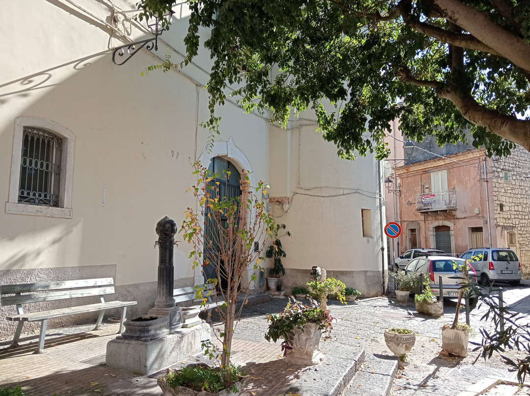 Porta Sant'Antonio abate-坎波巴索必去景点