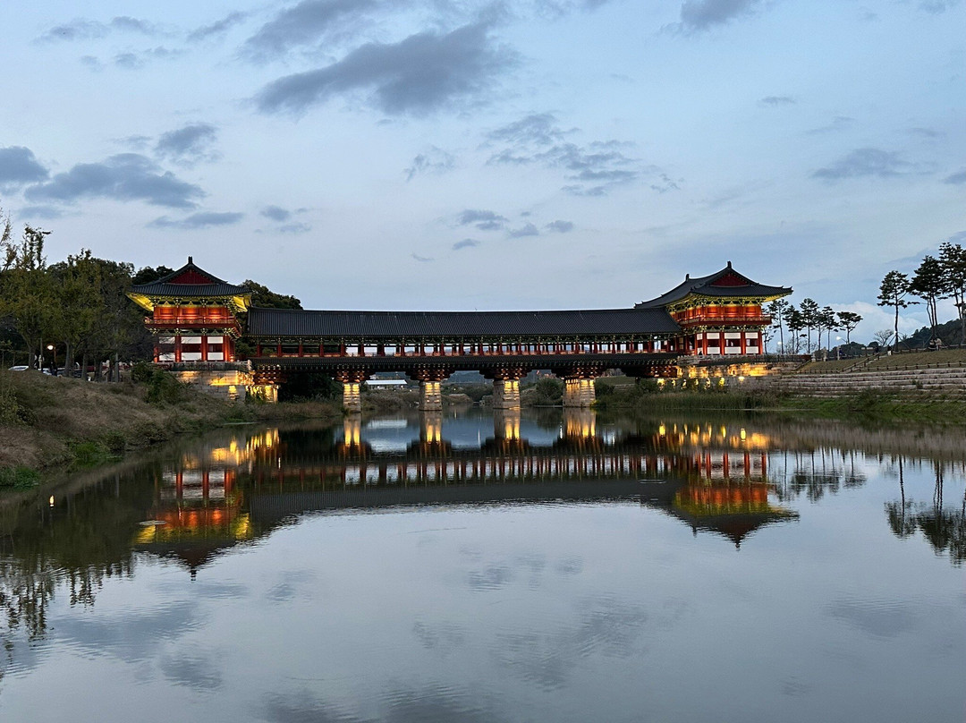 Woljeonggyo Bridge-庆州市必去景点