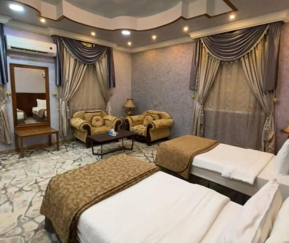 Swyt'an Aleala Lilshiqq Alfundqiih Alfakhirat Sweet in Alula Apartments