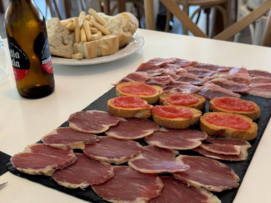 Hotel La Sierra主图