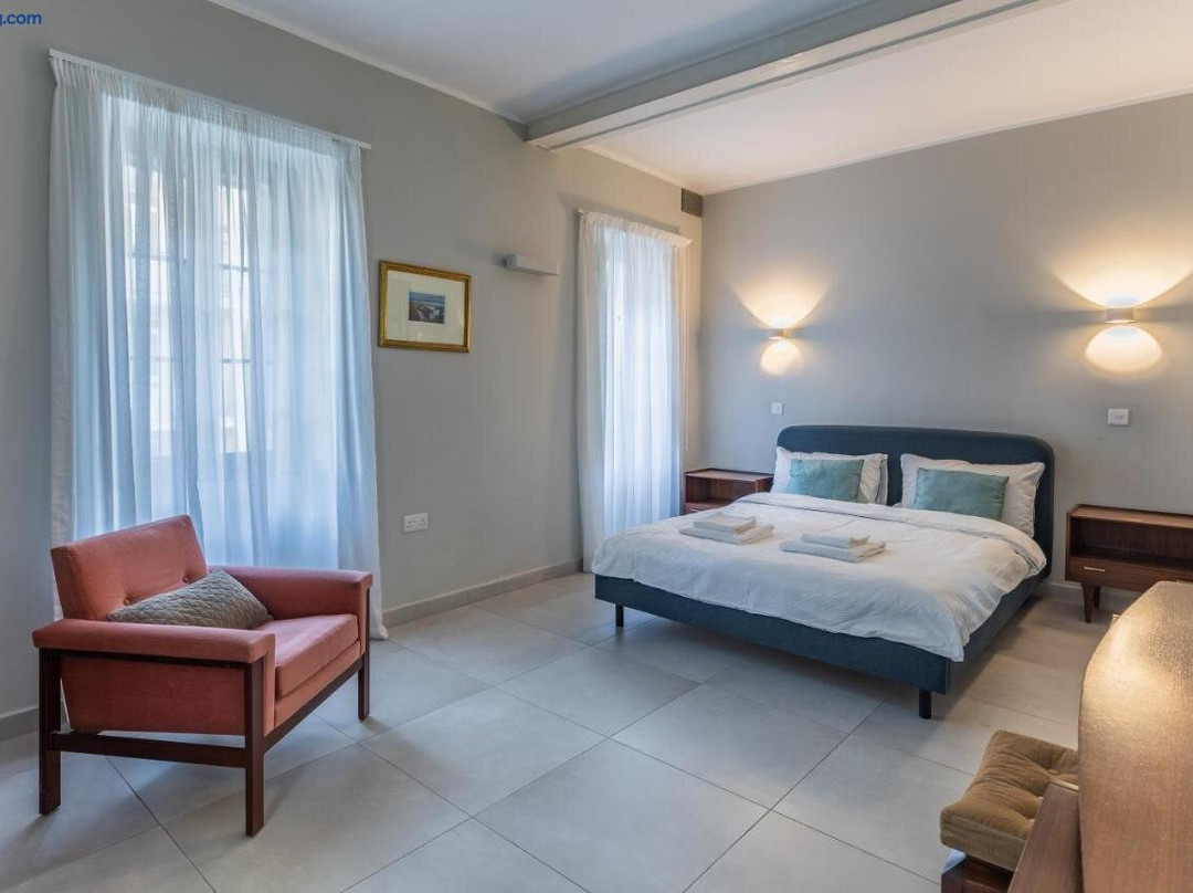 Stylish Retro Suites