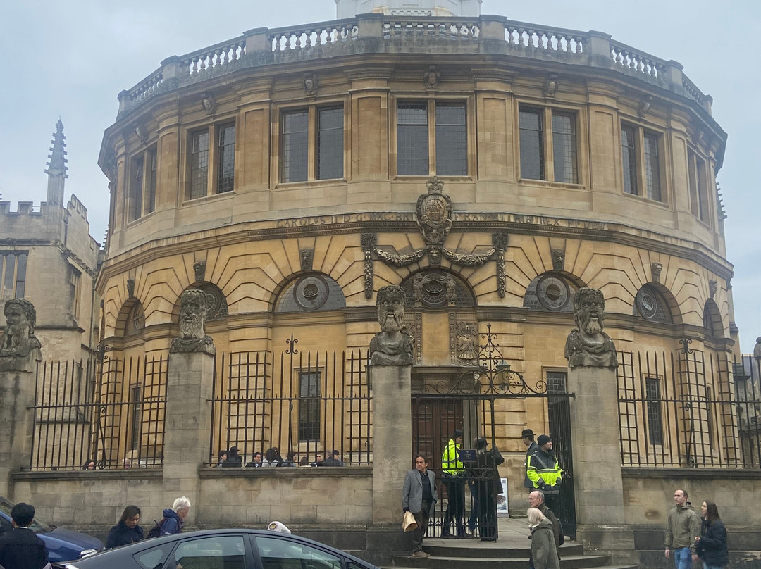 Oxford Official Walking Tours-牛津必去景点