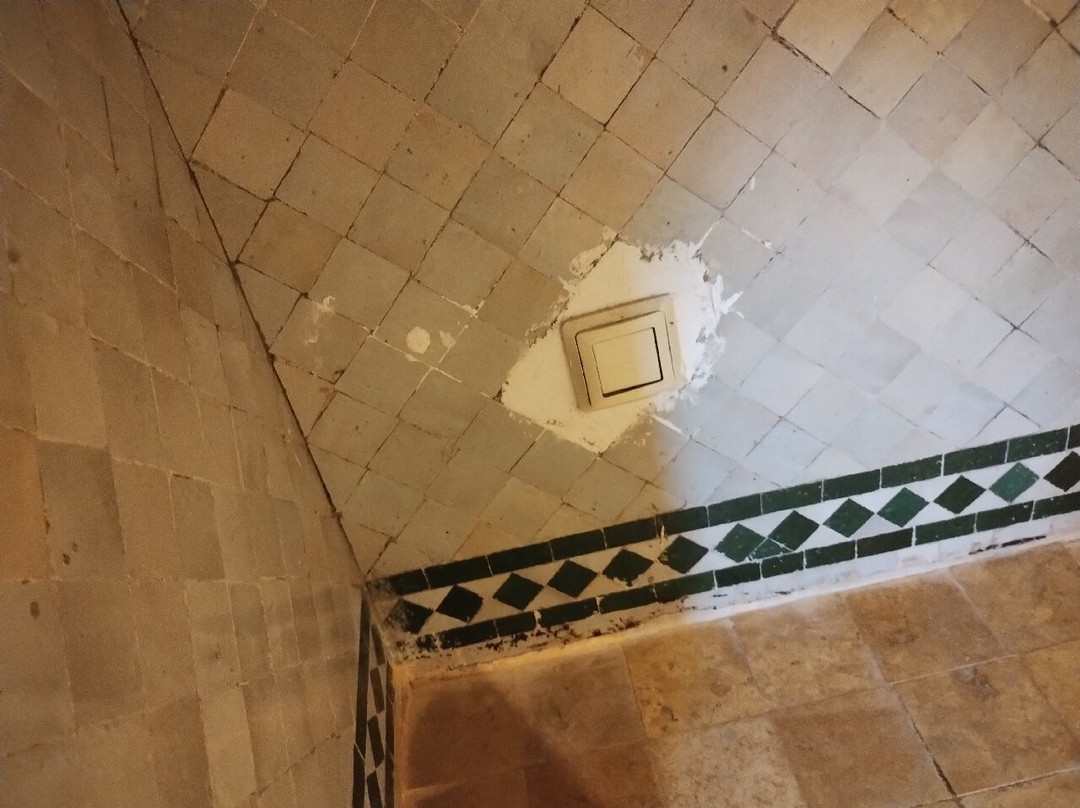 宜必思非斯酒店主图