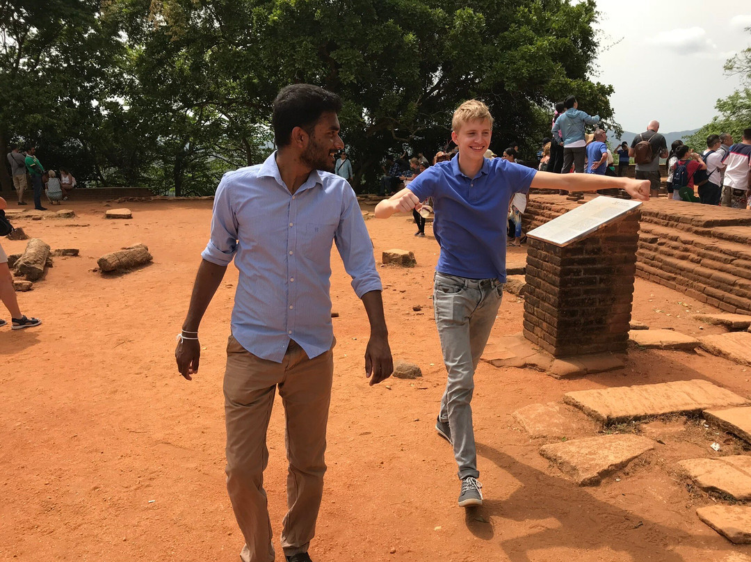 Thanu-Warakapola必去景点