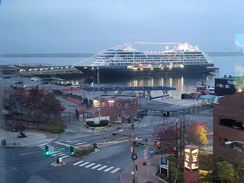 Fogg's Water Taxi & Charters-波特兰必去景点