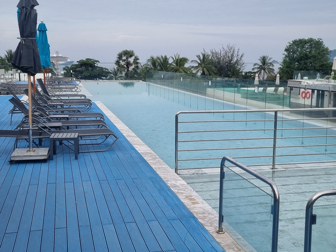 Hotel Clover Patong Phuket主图