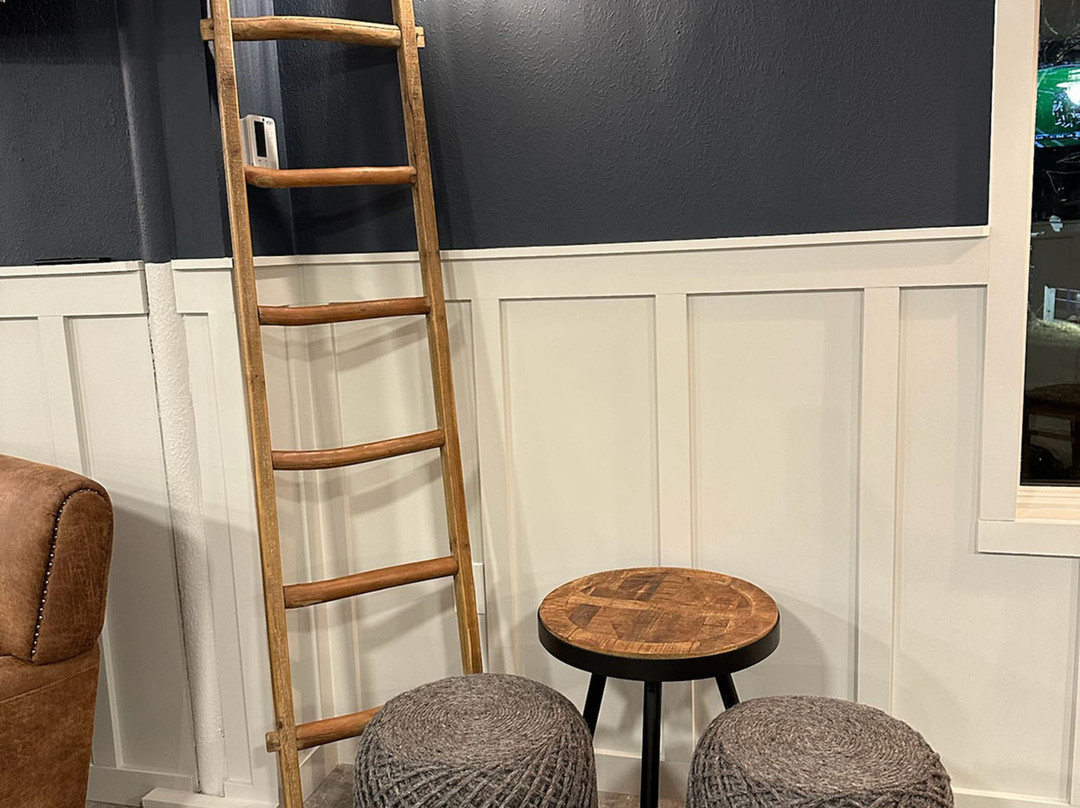 Harbor Winds Hotel主图