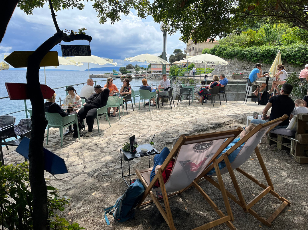 Cipera Beach Bar