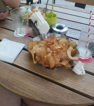 Zig Zag Pub-康斯坦萨必去景点