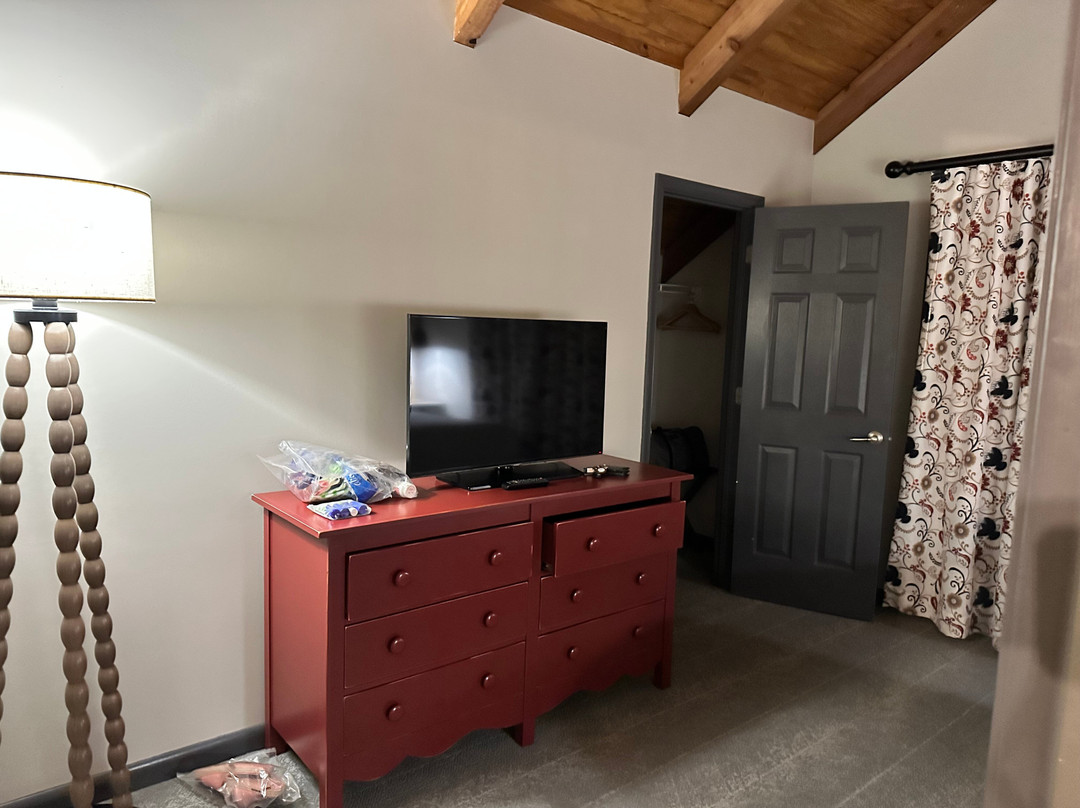 雪兰道度假村主图