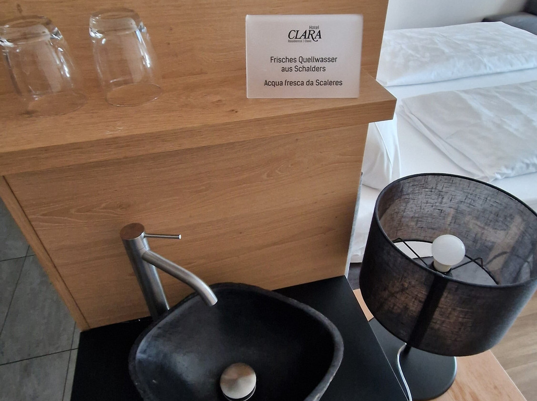 克拉拉酒店主图