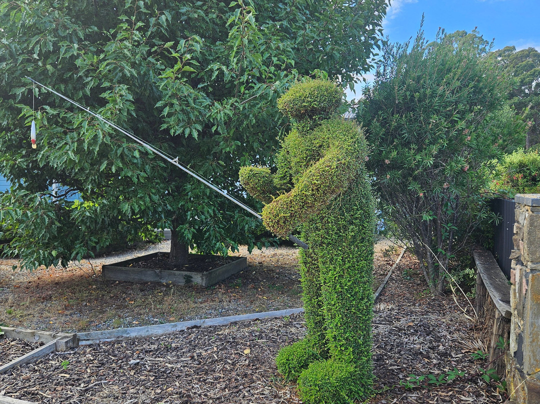Topiary Trail景点图片