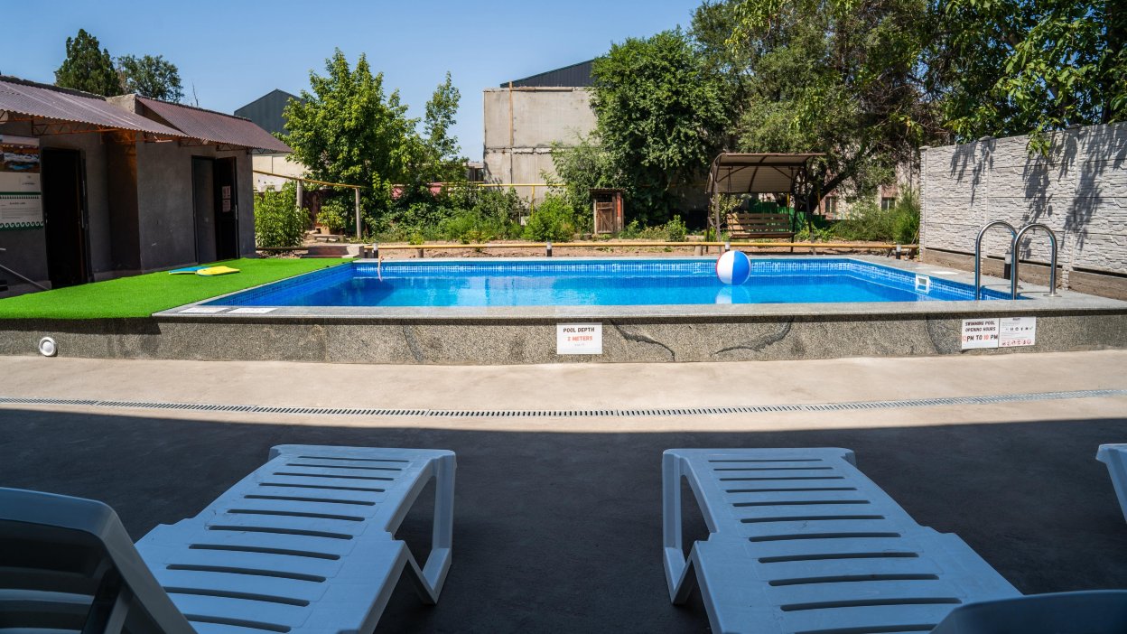 比什凯克苹果青年旅馆-泳池