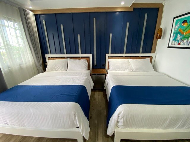 Crystal Blue Resort主图