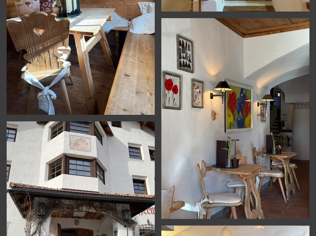 Strasserwirt - Ansitz zu Tirol主图