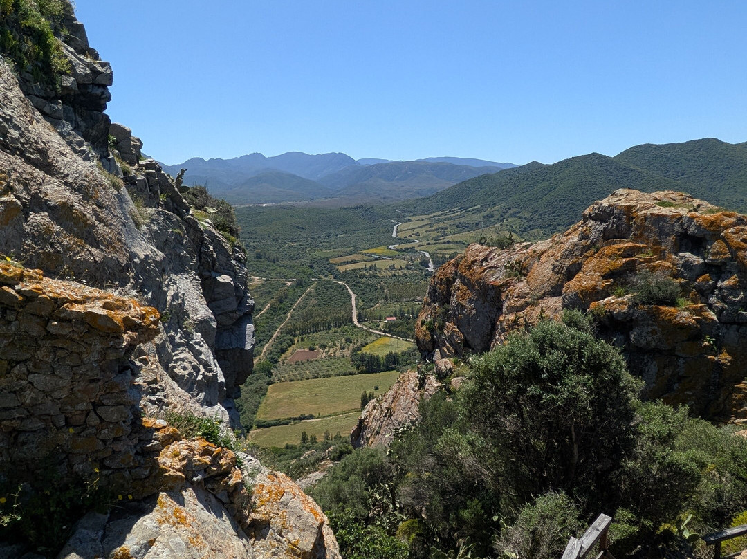 Castello di Acquafredda-Siliqua必去景点