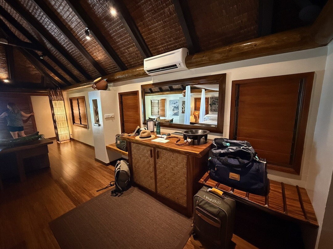 托阔里奇岛度假村主图