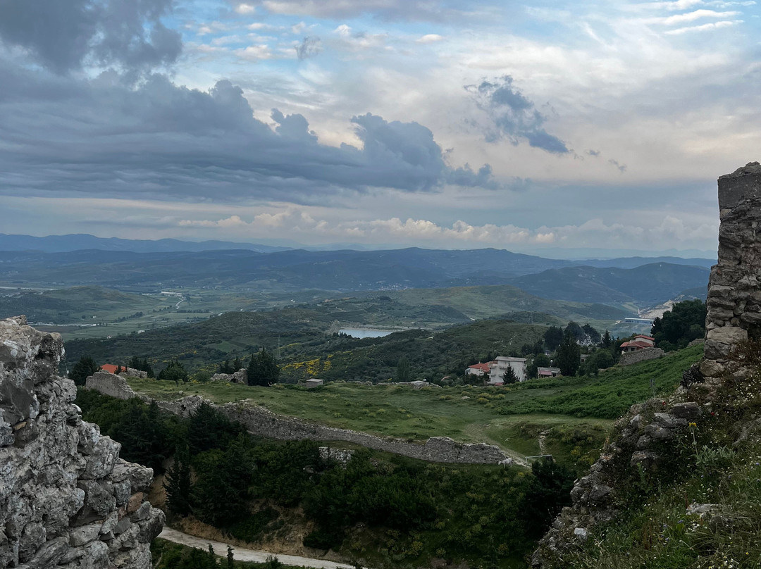 Kaninë Castle景点图片