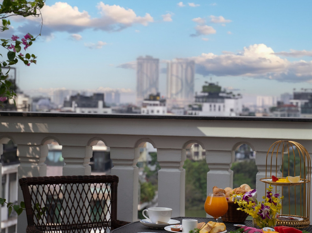 The Oriental Jade Hotel主图