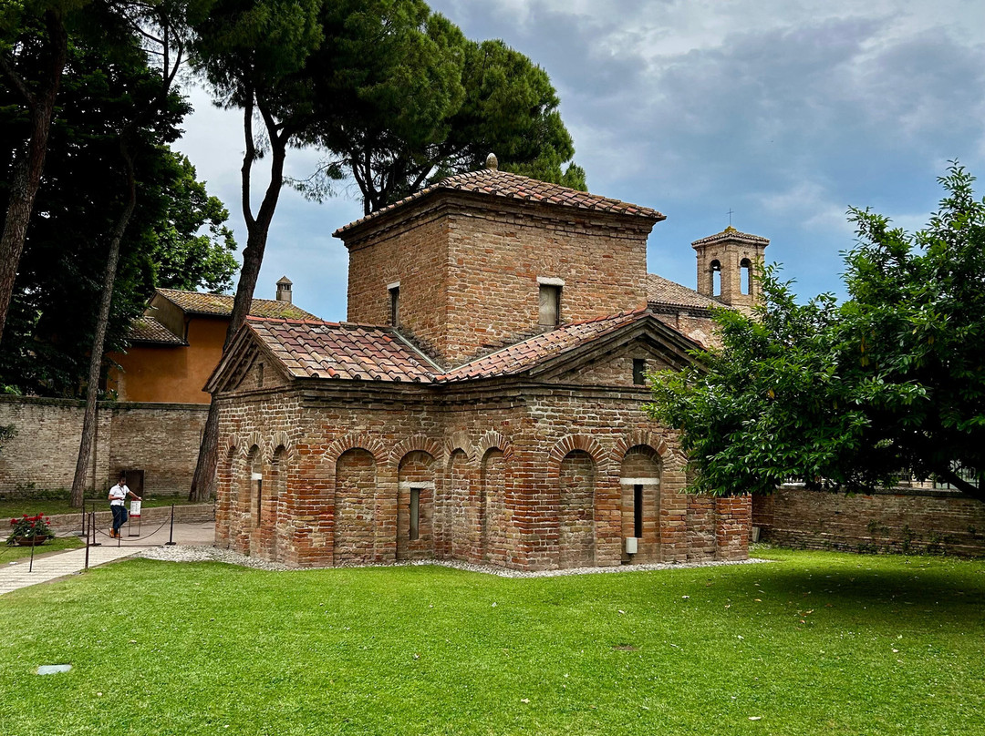 NATHALIE ZAVERONI: Guide in Bologna景点图片