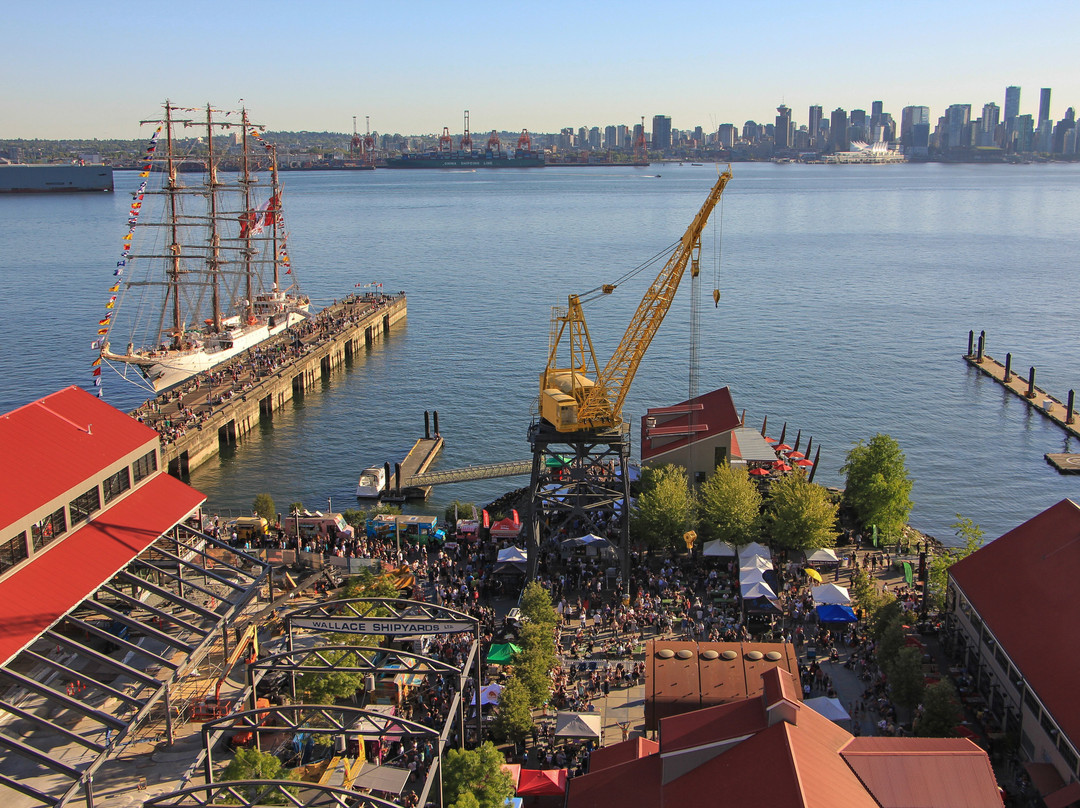 The Shipyards-北温哥华必去景点