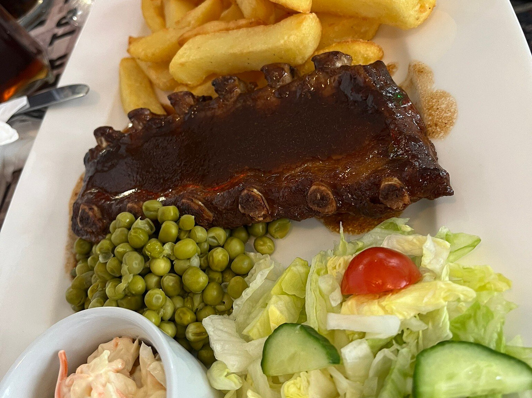 The Red Lion - Pub & Restaurant主图