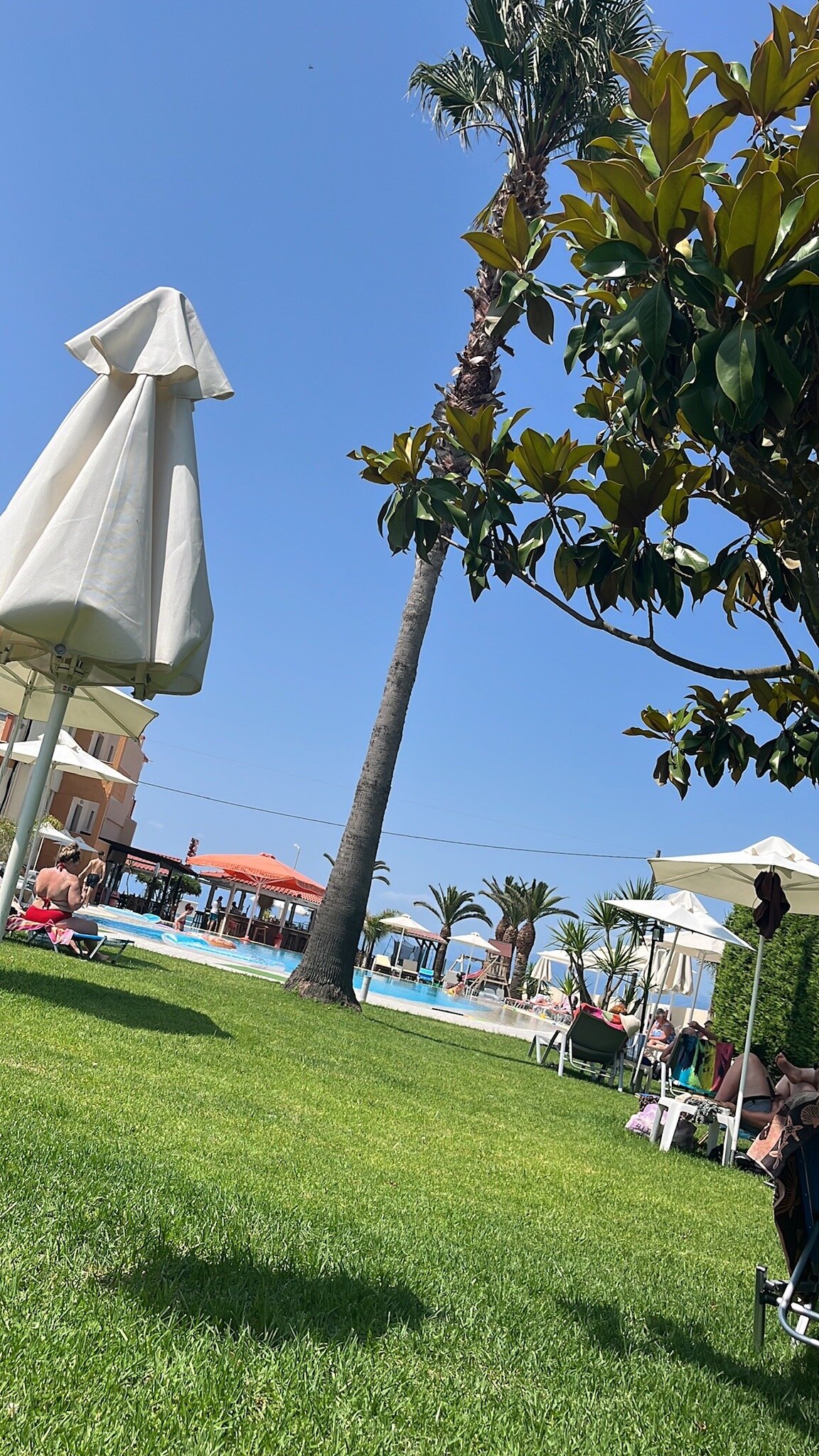 Ninos On The Beach Hotel-官方
