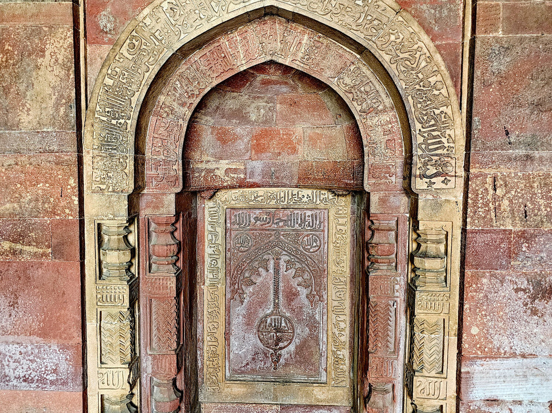 Isa khan's Mosque-新德里必去景点