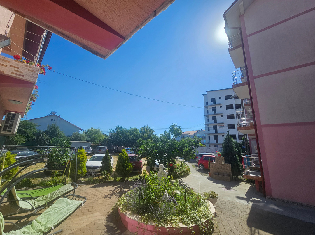 La Fery Din Costinesti
