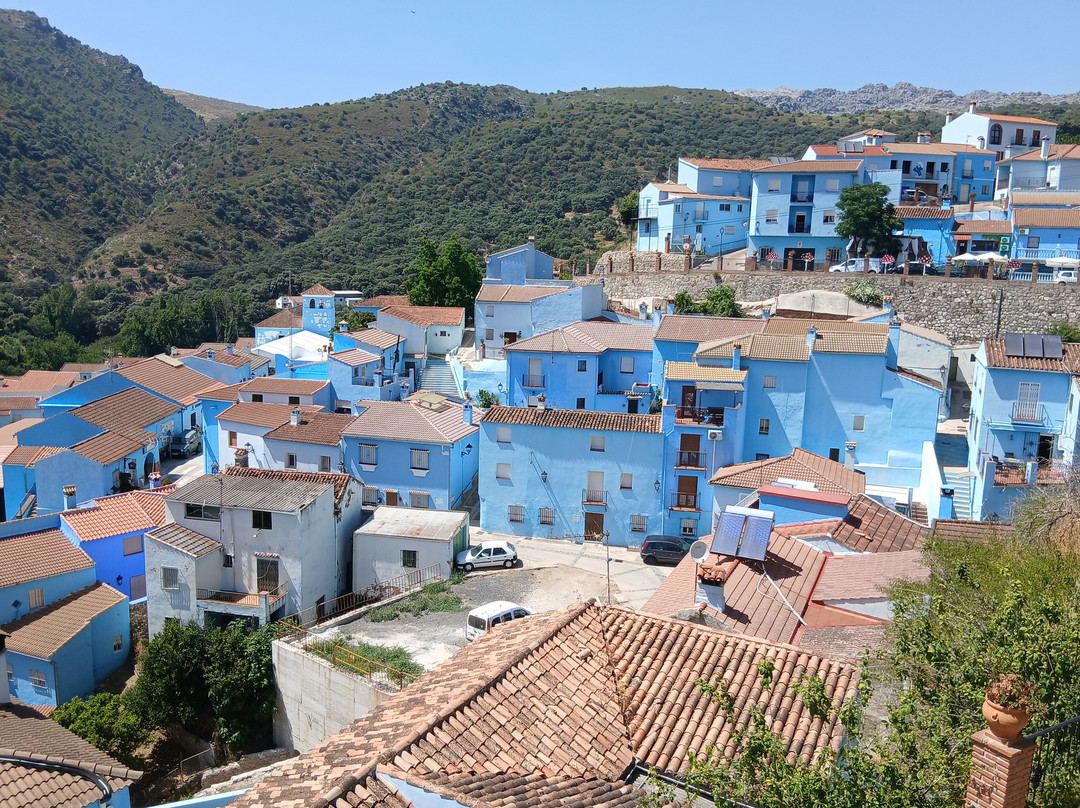 Juzcar, Malaga. El pueblo de los pitufos.-胡斯卡尔镇必去景点