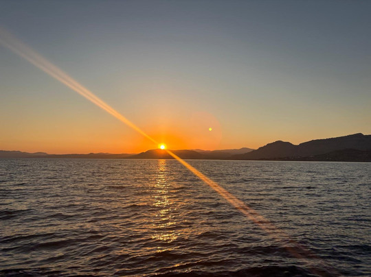 Glass Bottom Boat-林多斯必去景点