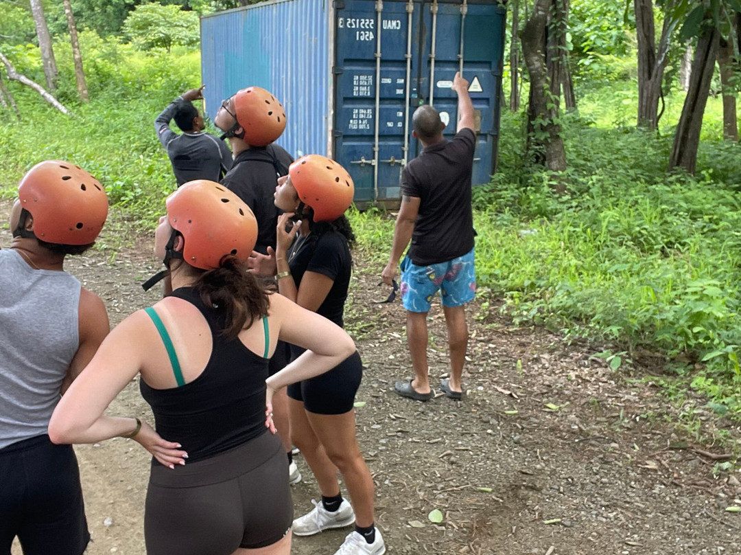 Guanabooking-萨迪纳尔必去景点