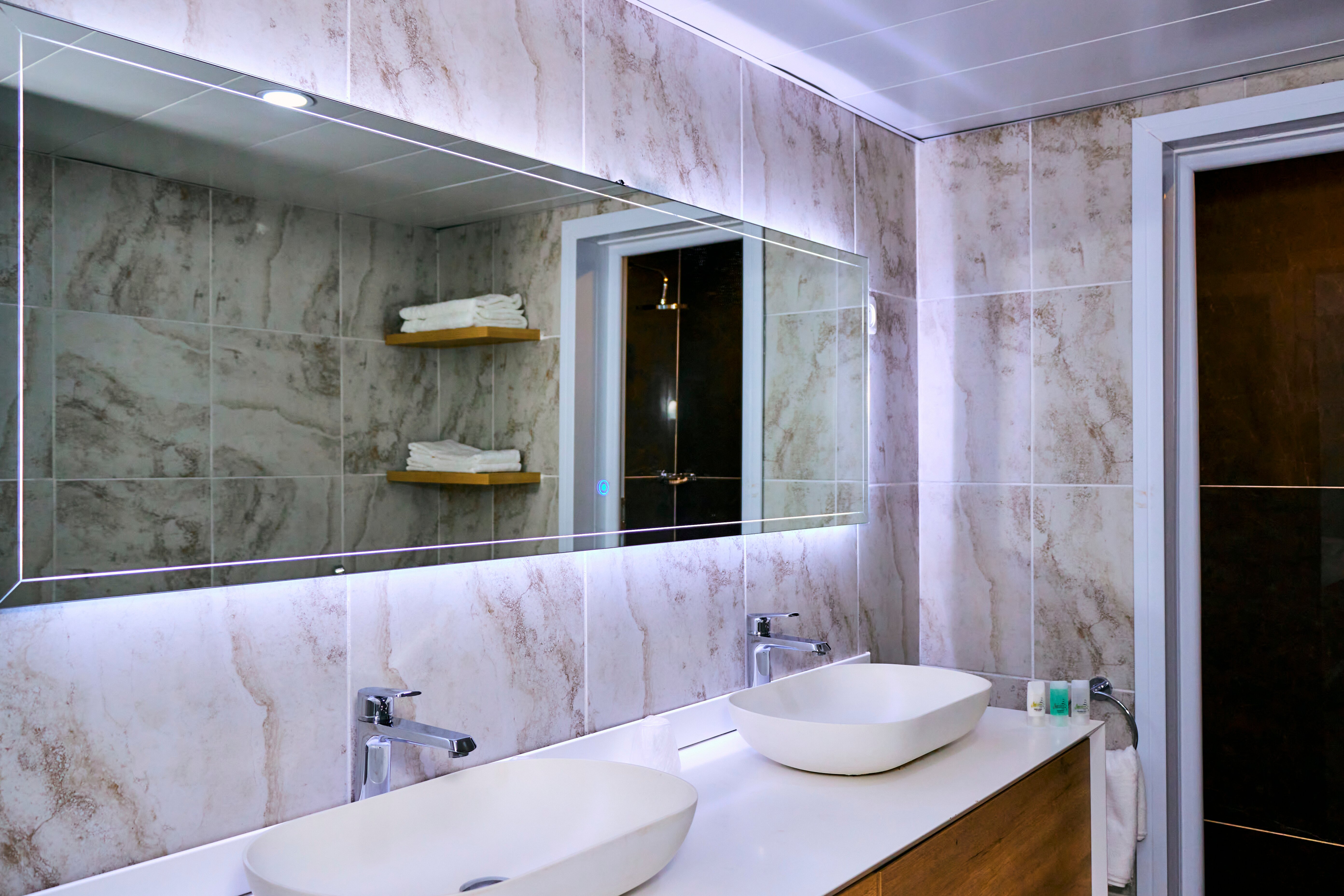Hotel Merina Yaounde Centre-浴室