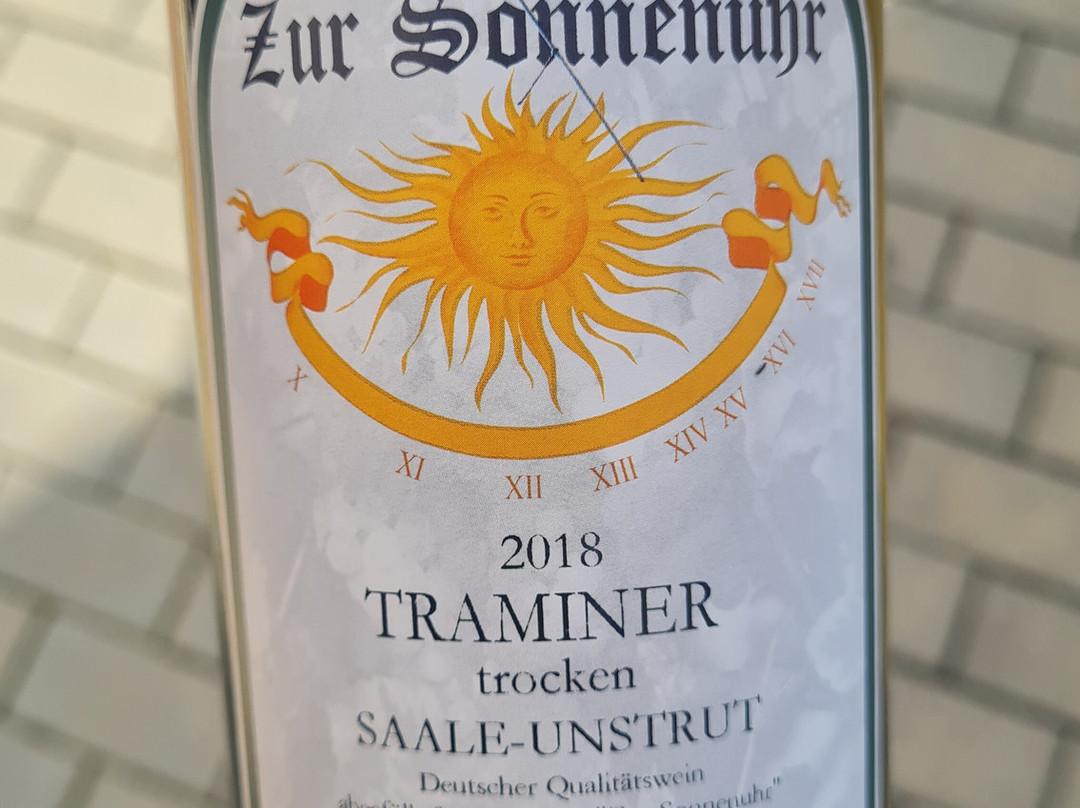 Hotel Zur Sonnenuhr主图