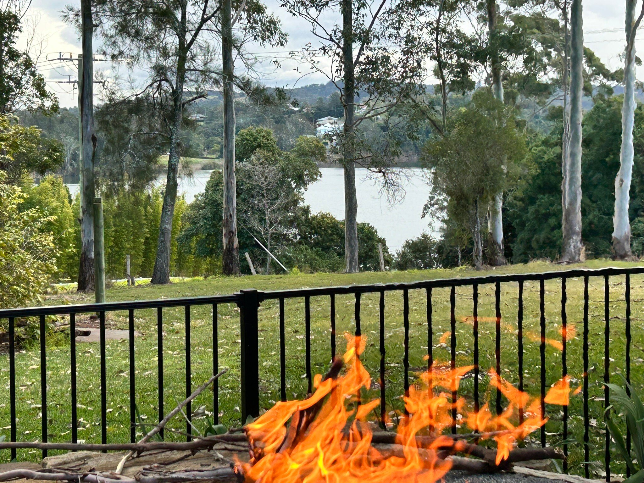 Mansfield on the Manning-官方