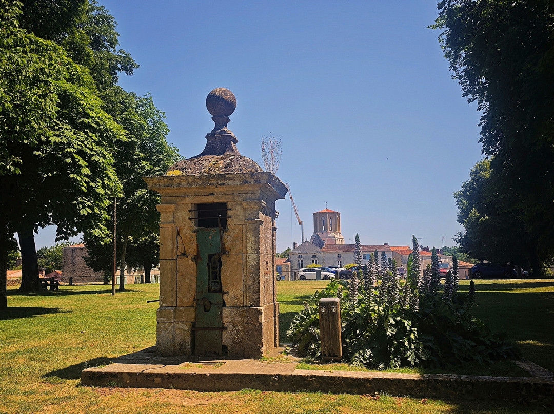 Église Notre-Dame-de-l'Assomption-Vouvant必去景点