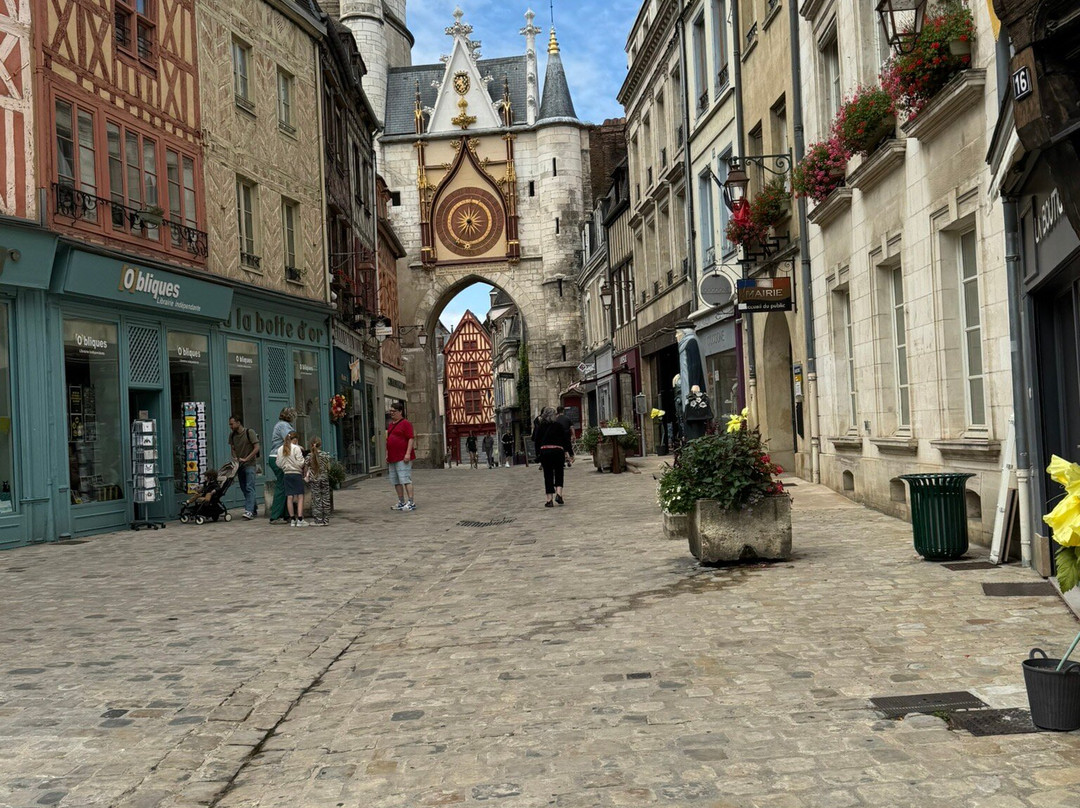 The Clock Tower-欧塞尔必去景点
