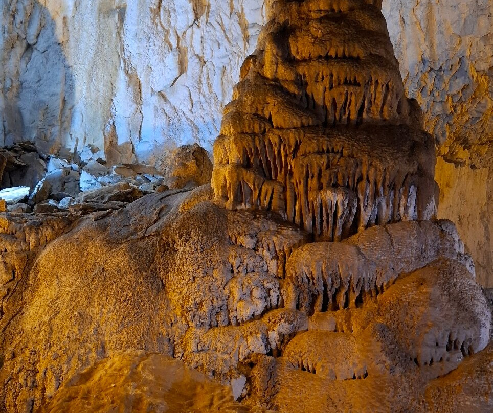 Grotte del Cavallone-Lama dei Peligni必去景点
