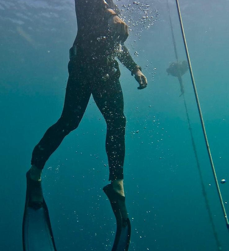 Apneista-艾湄湾必去景点