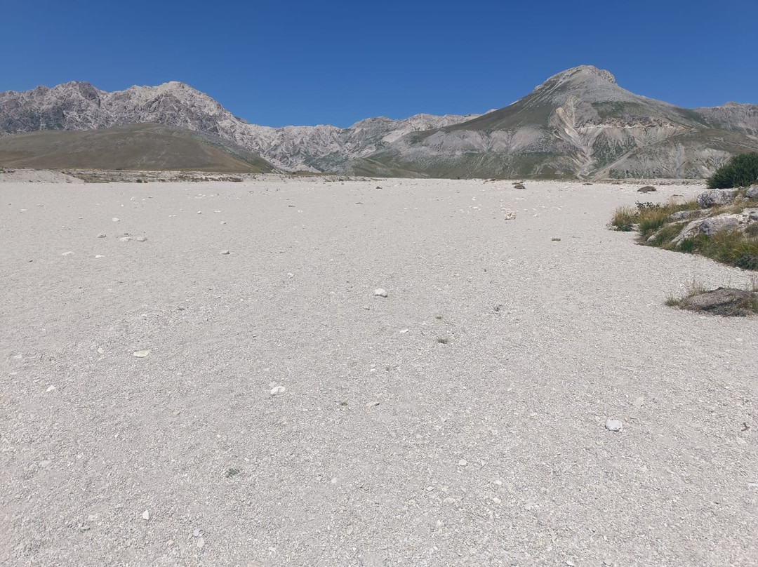 Location De Lo Chiamavano Trinità-Castel del Monte必去景点