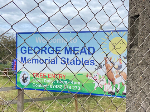 George Mead Memorial Stables-Welling必去景点