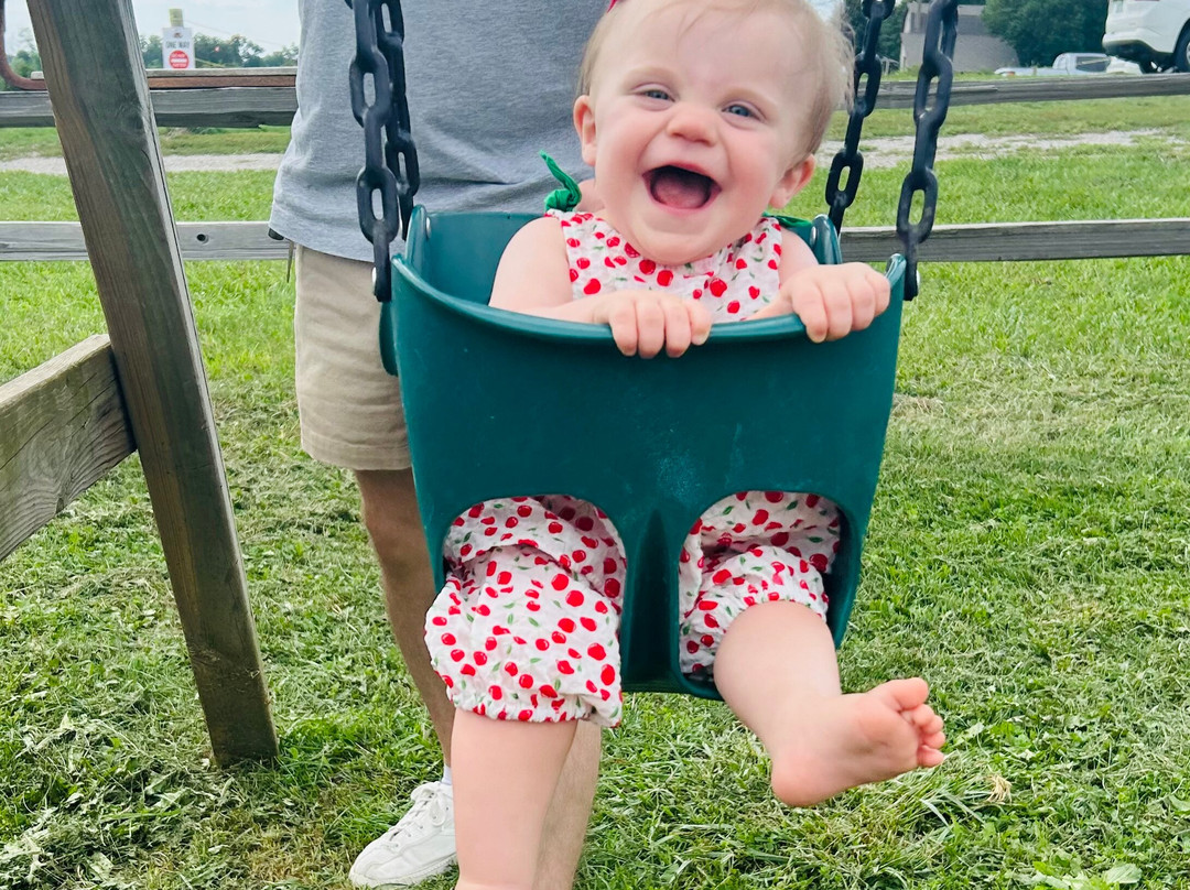 Ed Dunneback & Girls Farm Market-大急流市必去景点